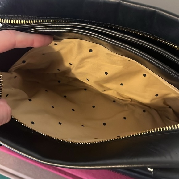 Kate Spade Black Leather and Silver Metallic Accordion Style Handbag RARE - Picture 11 of 16